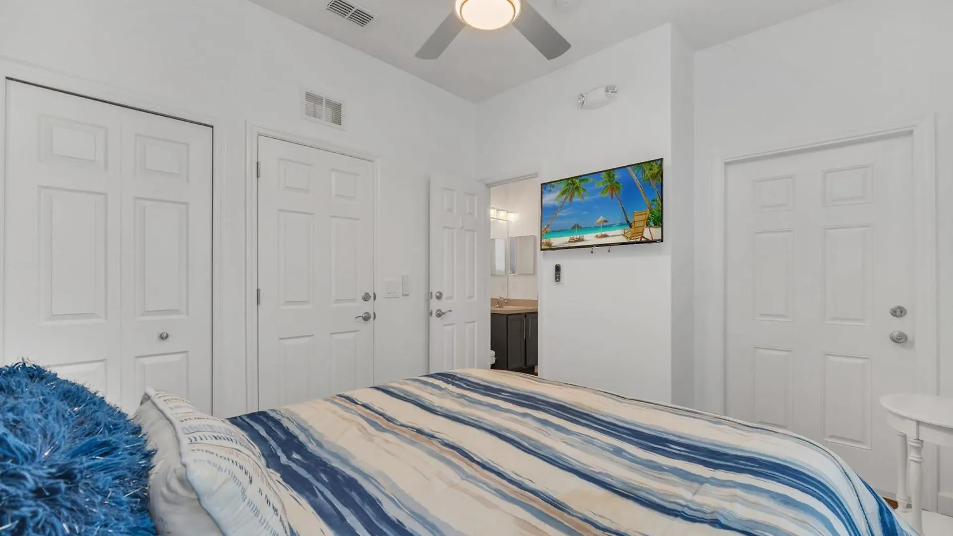 Regal Palms Townhome With Style Davenport