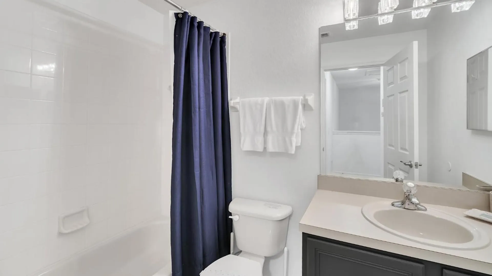Regal Palms Townhome With Style Davenport